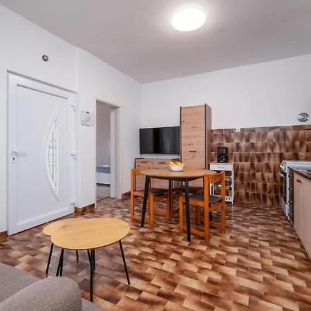 Beautiful In With Kitchen *
